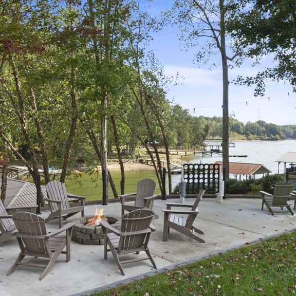 Lockhard Hideaway - Image 1